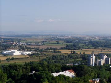 vľavo priemyselná zóna vľavo priemyselná zóna