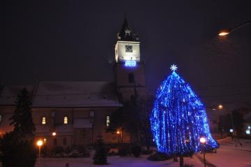 Kostol sv. Michala na Vianoce - 900 výročie prvej písomnej zmienky o Hlohovci Kostol sv. Michala na Vianoce - 900 výročie prvej písomnej zmienky o Hlohovci